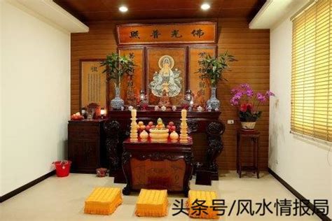 神明廳正對大門|風水情報局：陽宅風水之神明廳如何布置和擺放